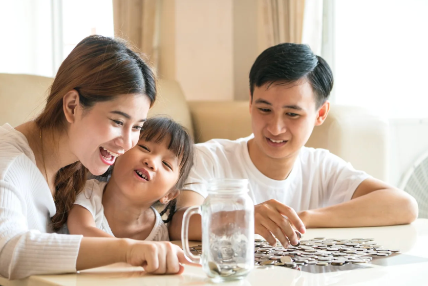 Tips Manajemen Keuangan Keluarga Sederhana: Hindari Utang Konsumtif, Siapkan Dana Darurat
